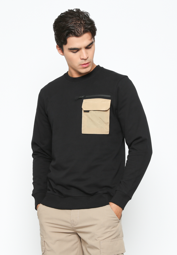 Men'S Black Long Sleeve Sweatshirt With Front Pocket