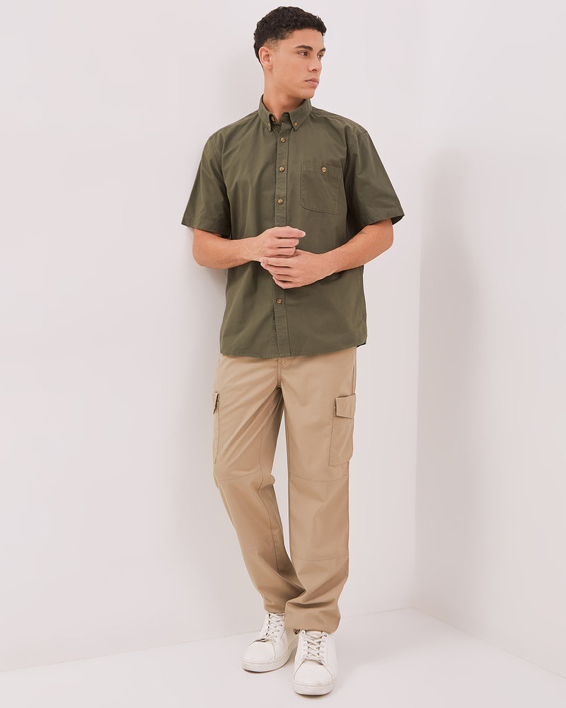 Men's Olive Green Short-Sleeved Shirt